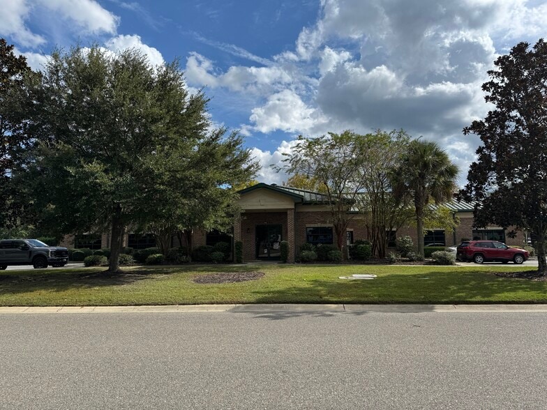 Primary Photo Of 3255 Industry Dr, North Charleston Medical For Sale