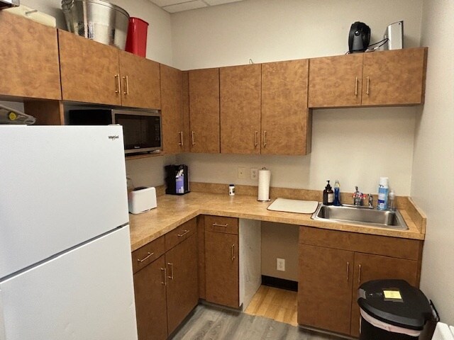 More Photos Of 8119 Isabella Ln, Brentwood Medical For Lease