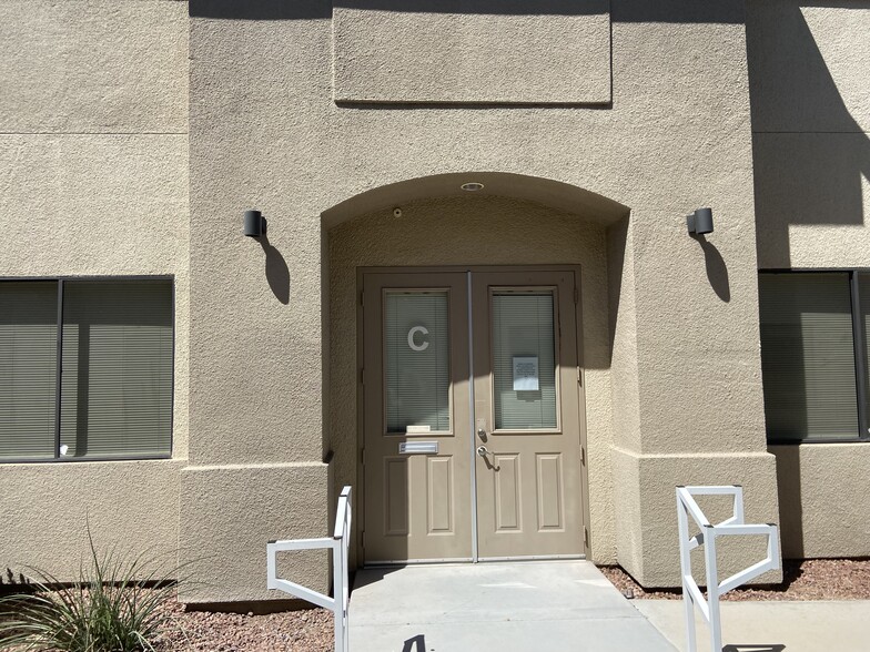More Photos Of 3435 W Craig Rd, North Las Vegas Office Residential For Lease