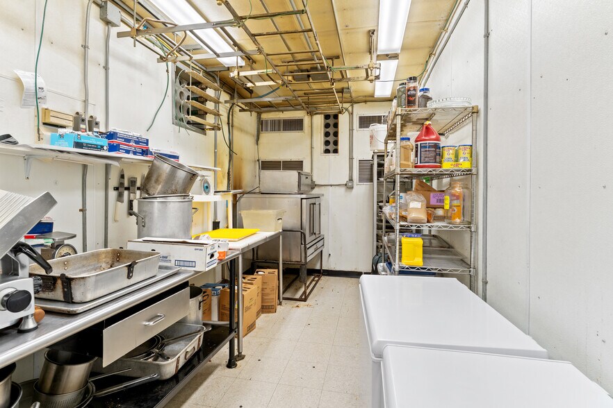More Photos Of 2582 State Highway 7, Bainbridge Restaurant For Sale