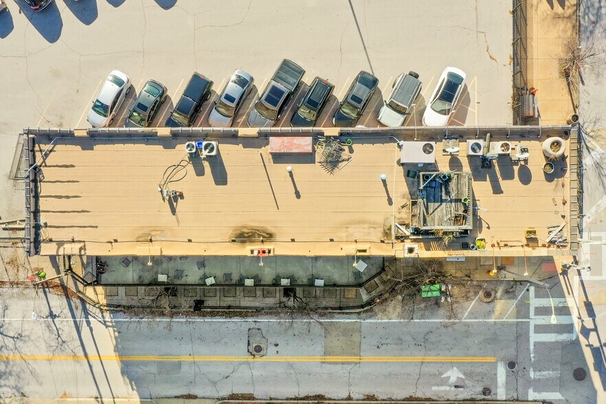 More Photos Of 700 S Broadway, Saint Louis General Retail For Sale