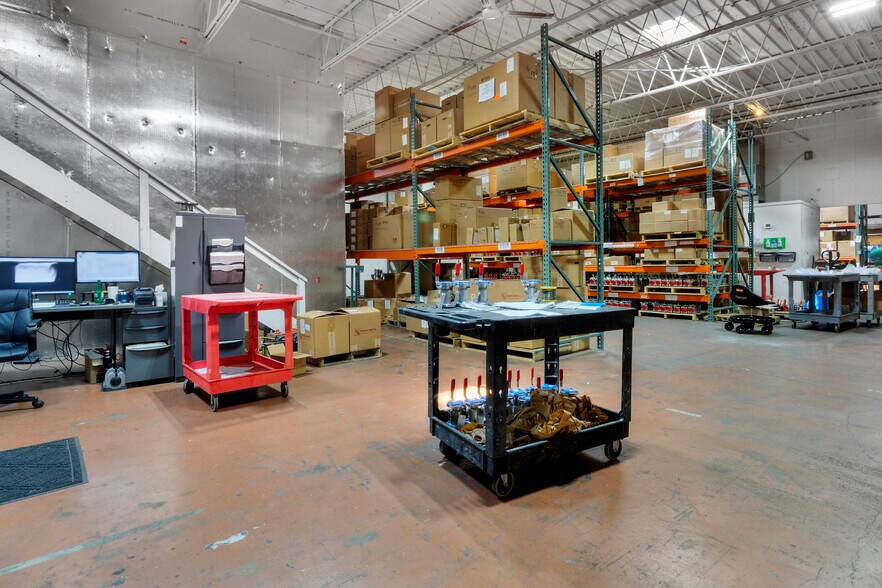 More Photos Of 8180 Country Club Pl, Indianapolis Warehouse For Sale