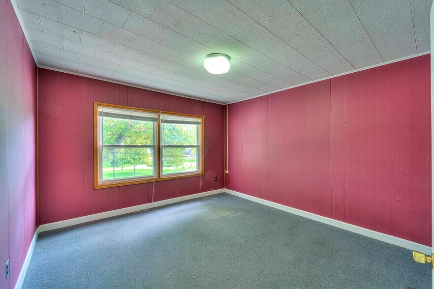 More Photos Of 604 Greenwood Pl, Jackson Office For Lease