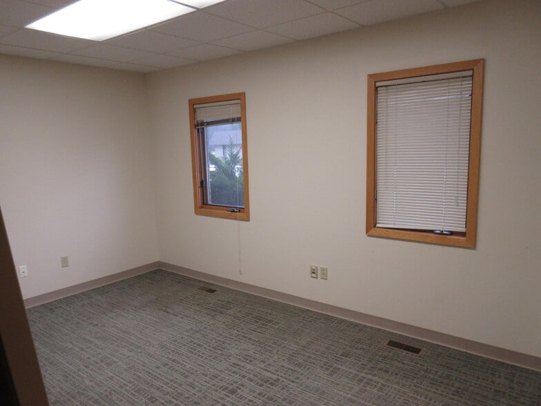 More Photos Of 1787 Wagner Ave, Muskegon Medical For Sale