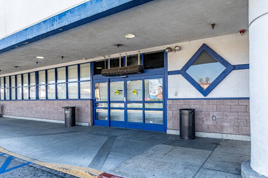 More Photos Of 7859 Firestone Blvd, Downey Drugstore For Lease