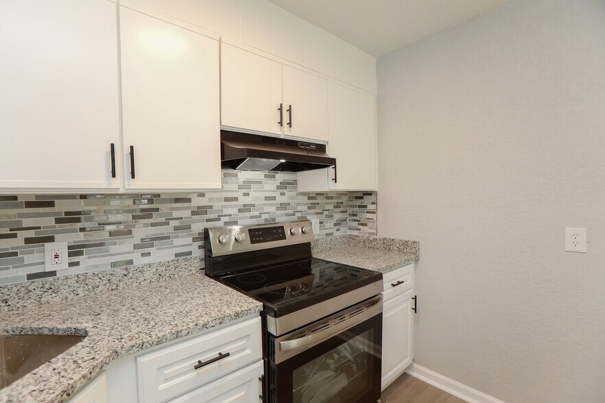 More Photos Of 401 Maryland Ave, Portsmouth Apartments For Sale