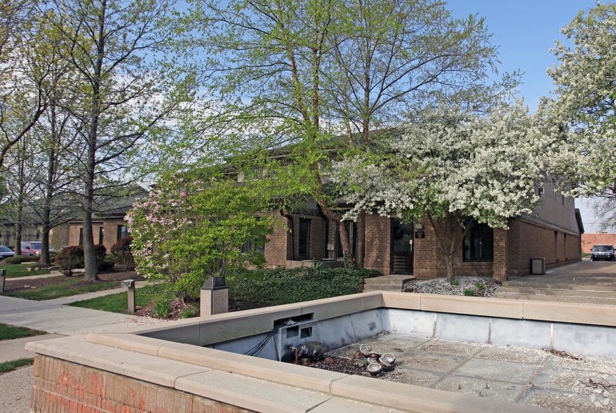 More Photos Of 6804-6838 Loop Rd, Centerville Medical For Sale