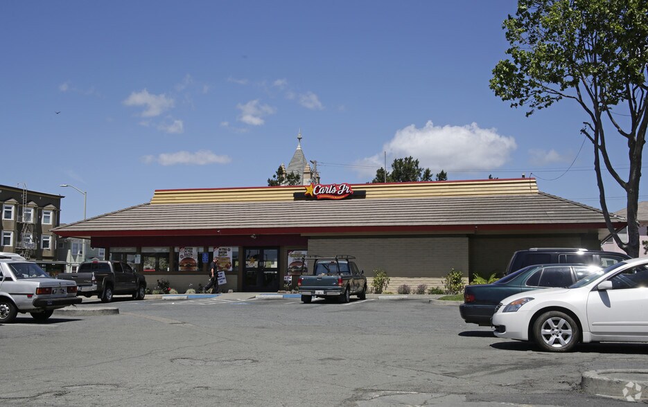 More Photos Of 3770 Telegraph Ave, Oakland Fast Food For Sale