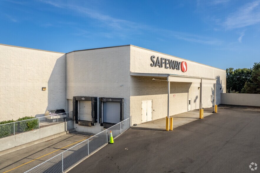 More Photos Of 13719 SE Mill Plain Blvd, Vancouver Unknown For Lease