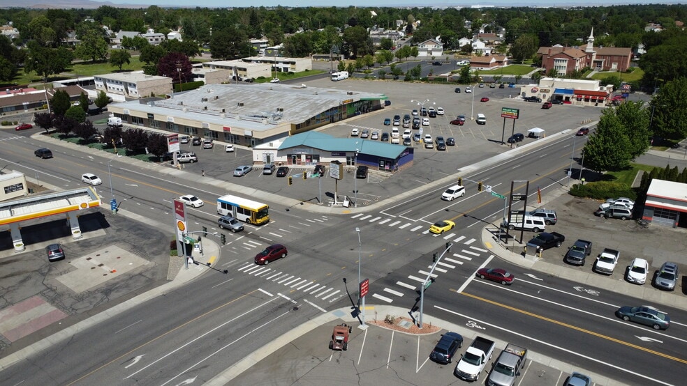 More Photos Of 1301 Jadwin Ave, Richland Unknown For Lease