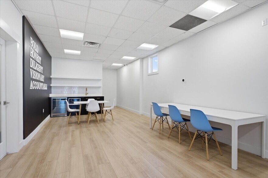 More Photos Of 5013-5121 N Edgewood Dr, Provo Apartments For Sale