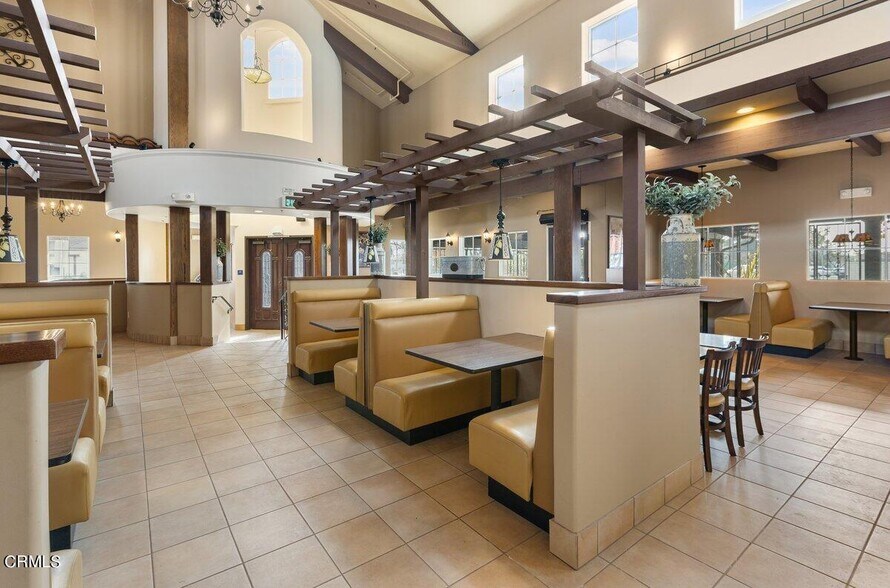 More Photos Of 125 S 10th St, Santa Paula Restaurant For Lease