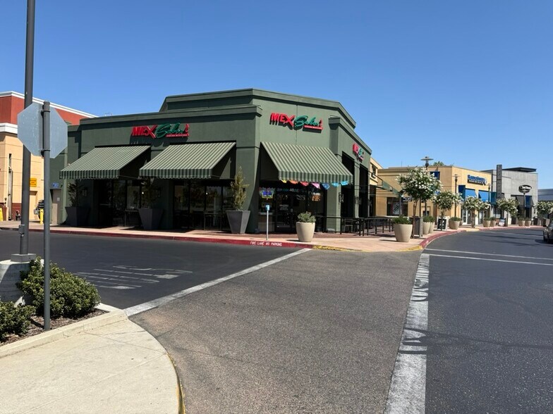 More Photos Of 40 El Camino, Fresno Storefront For Lease