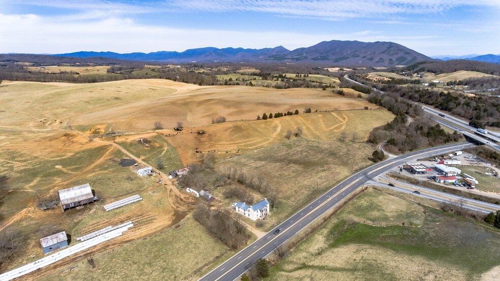 More Photos Of 15057 Lee Hwy, Buchanan Land For Sale