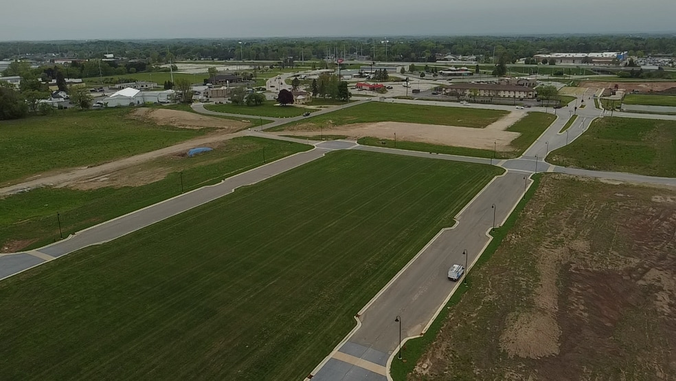 More Photos Of 4305 N 40th St, Sheboygan Land For Lease