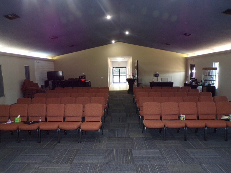 More Photos Of 4040 E County Road 540A, Lakeland Religious Facility For Sale