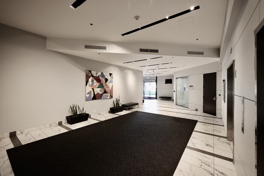 More Photos Of 1501 Hughes Way, Long Beach Office Residential For Lease