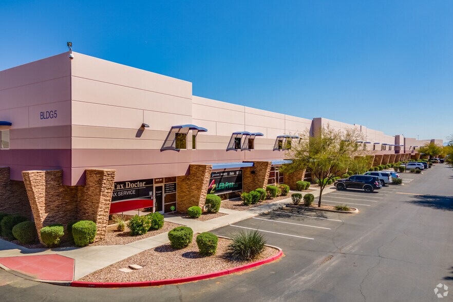 More Photos Of 9299 W Olive Ave, Peoria Warehouse For Lease