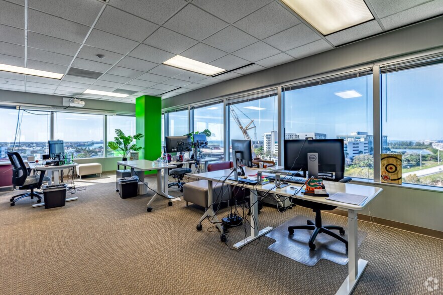 Photo of 8th Floor Ste 830