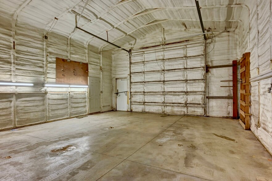 More Photos Of 10714 Main St, Mantua Storefront Retail Residential For Sale