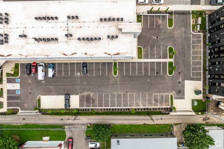 More Photos Of 1107 3rd Ave S, Nashville Apartments For Lease