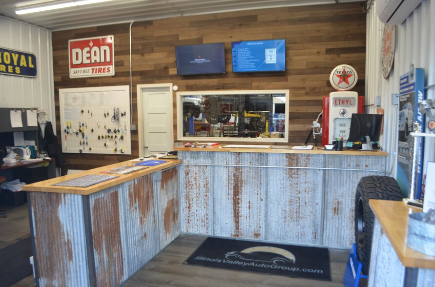 More Photos Of 11 W US Highway 6, Peru Auto Dealership For Sale