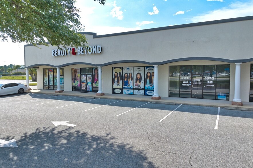 More Photos Of 141-147 Altama Connector, Brunswick General Retail For Lease