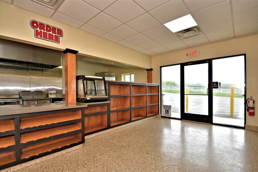 More Photos Of 397 Swamp Pike, Schwenksville Restaurant For Sale