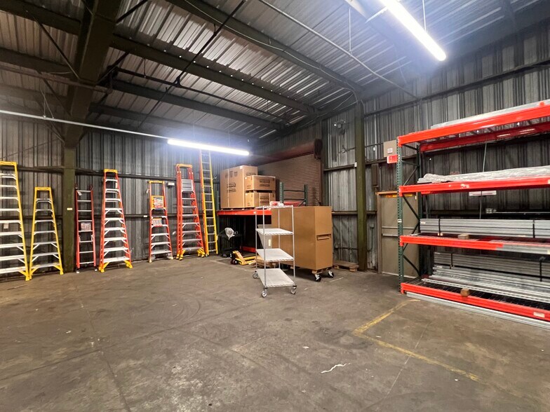 More Photos Of 1650 Evans Ave, San Francisco Manufacturing For Lease