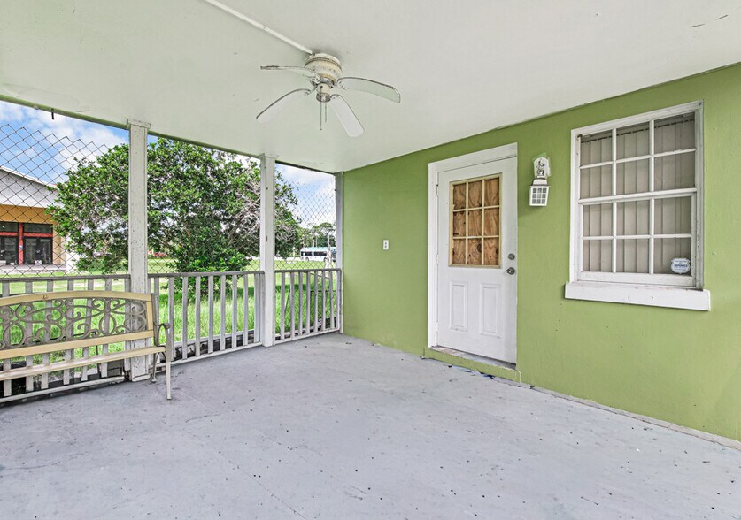 More Photos Of 3565 S Jog Rd, Greenacres Office For Sale