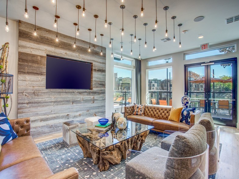 Primary Photo Of 4050 McEwen Rd, Farmers Branch Apartments For Lease