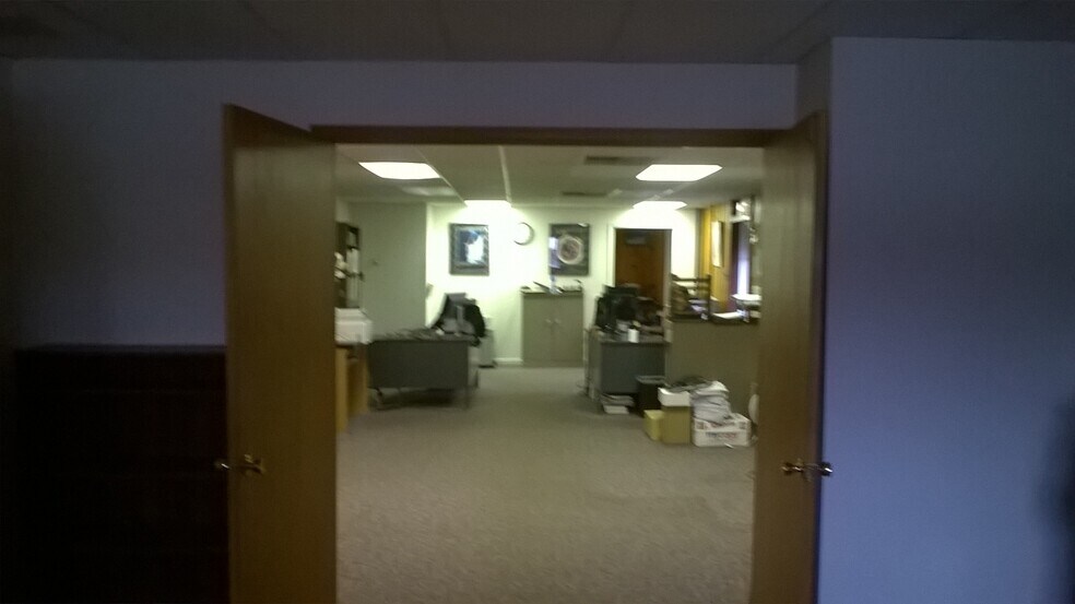 More Photos Of 292 Green St, Royersford Industrial For Sale