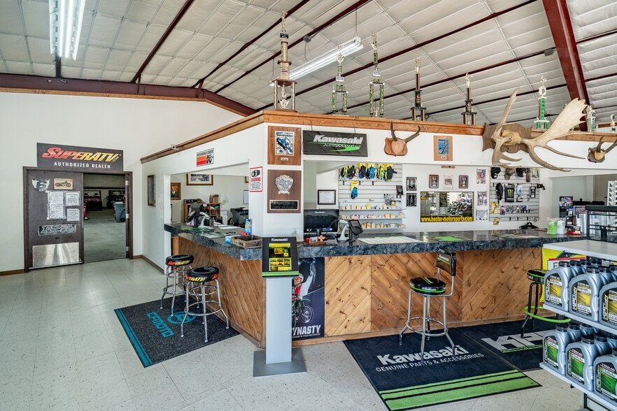 More Photos Of 1190 S 2nd St, Raton General Retail For Sale