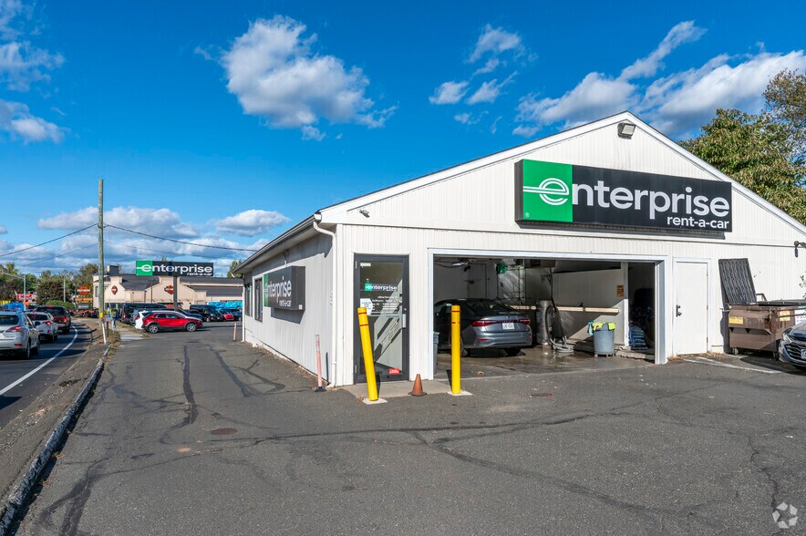 More Photos Of , Danbury General Retail For Sale