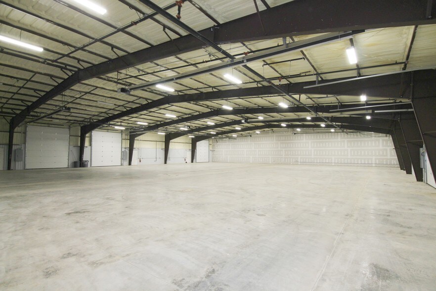 More Photos Of 1200 Enterprise Dr, Highland Warehouse For Lease