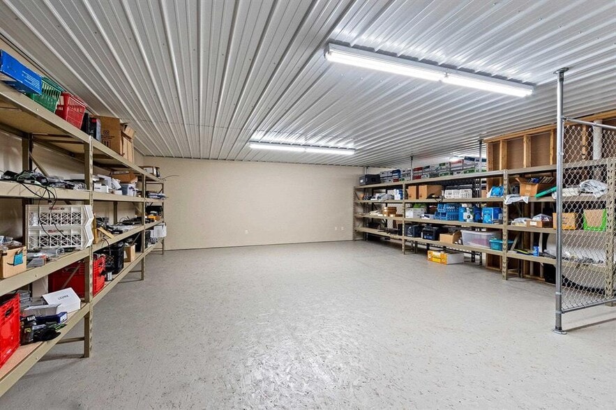 More Photos Of 4030 Champeau Rd, New Franken Warehouse For Sale