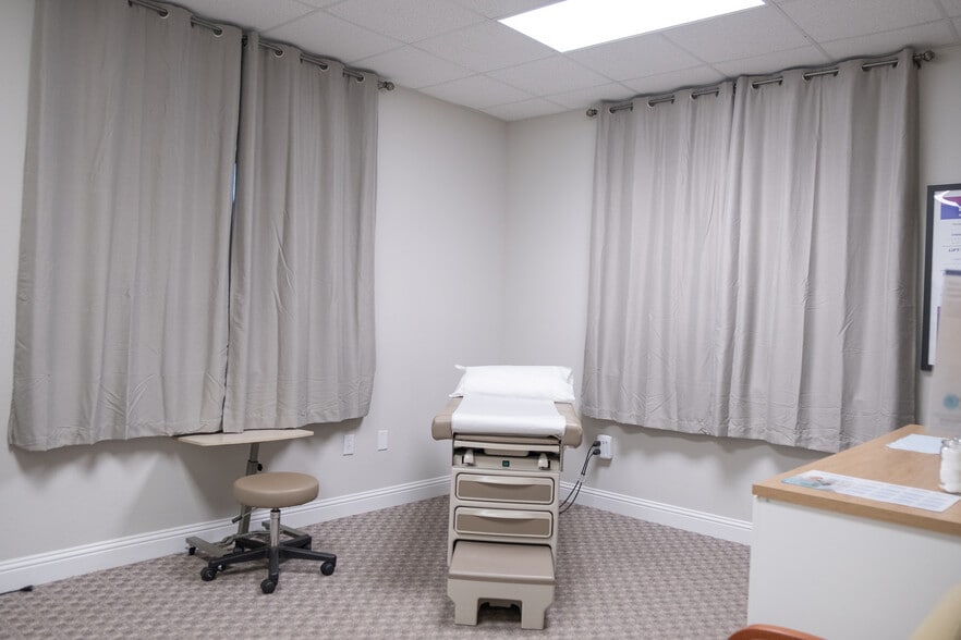 More Photos Of 3951 Alma Rd, McKinney Office For Lease