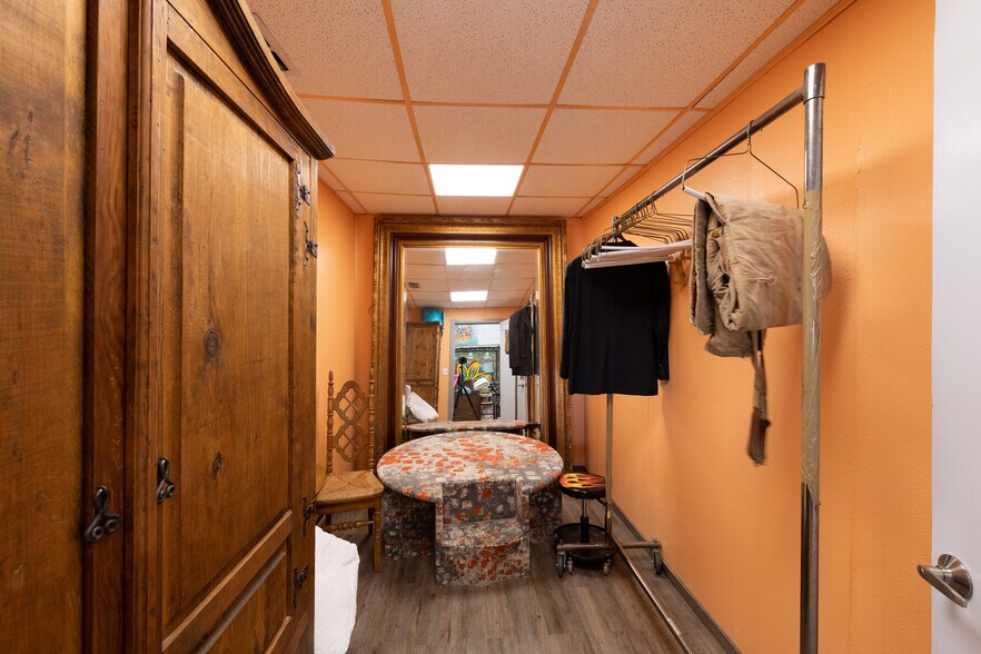 More Photos Of 315 N Bridge St, Henrietta Storefront For Sale