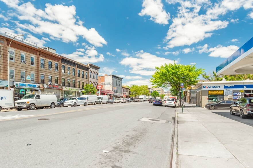 More Photos Of 616 Coney Island Ave, Brooklyn Auto Repair For Sale