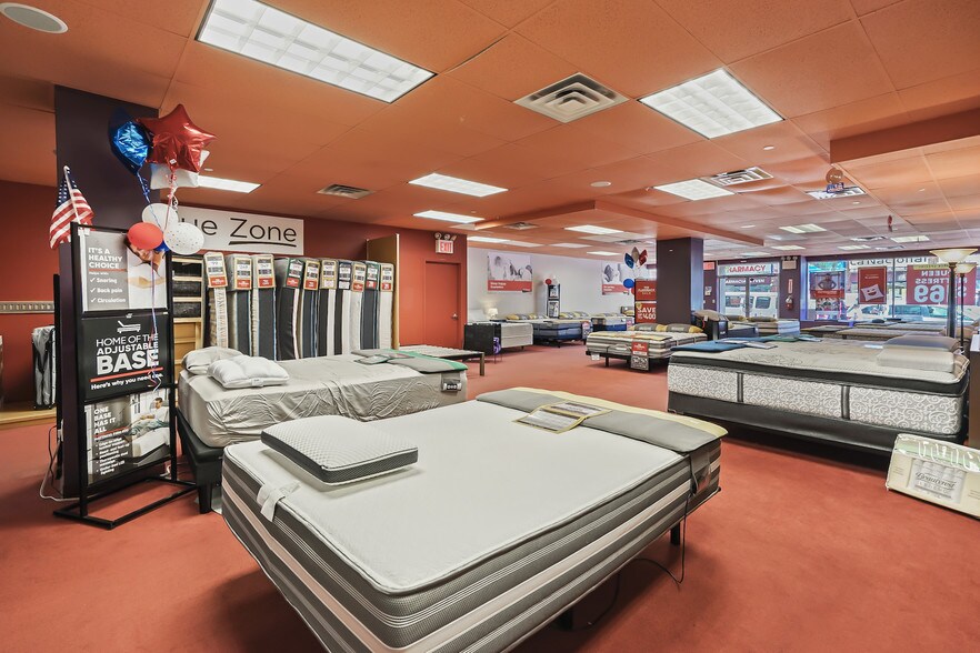 More Photos Of 3538 Junction Blvd, Corona Apartments For Sale