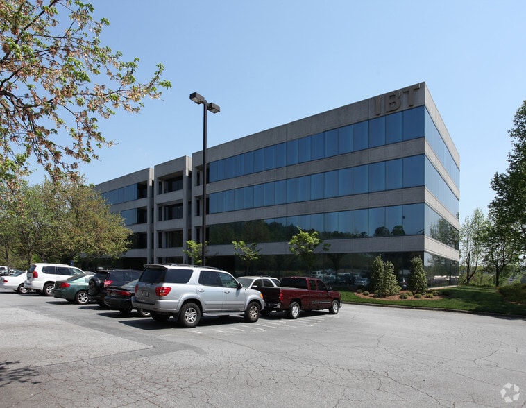 More Photos Of 1770 Indian Trail Lilburn Rd, Norcross Office For Lease