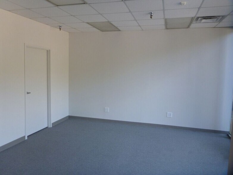 More Photos Of 5101 Chatooga Dr, Lithonia Distribution For Lease