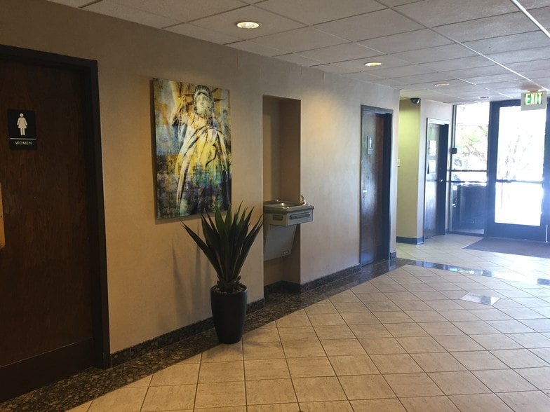 More Photos Of 9745 E Hampden Ave, Denver Office For Lease