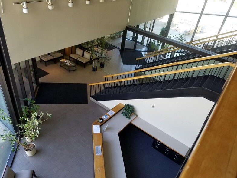 More Photos Of 41 Simon St, Nashua Flex For Lease