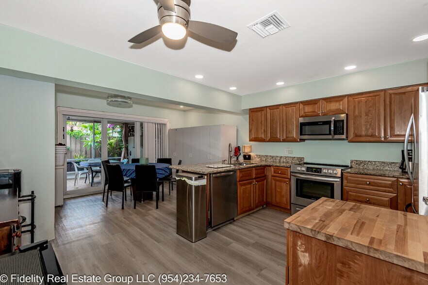More Photos Of 1425 Ne 55th St, Fort Lauderdale Specialty For Sale