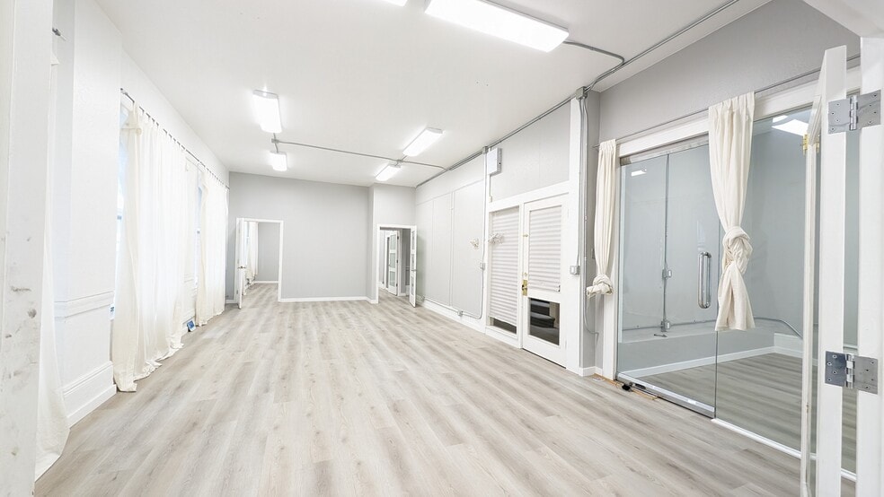 More Photos Of 401-405 Sansome St, San Francisco Office For Lease