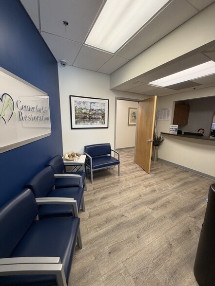 More Photos Of 456 Chestnut St, Lakewood Office For Lease