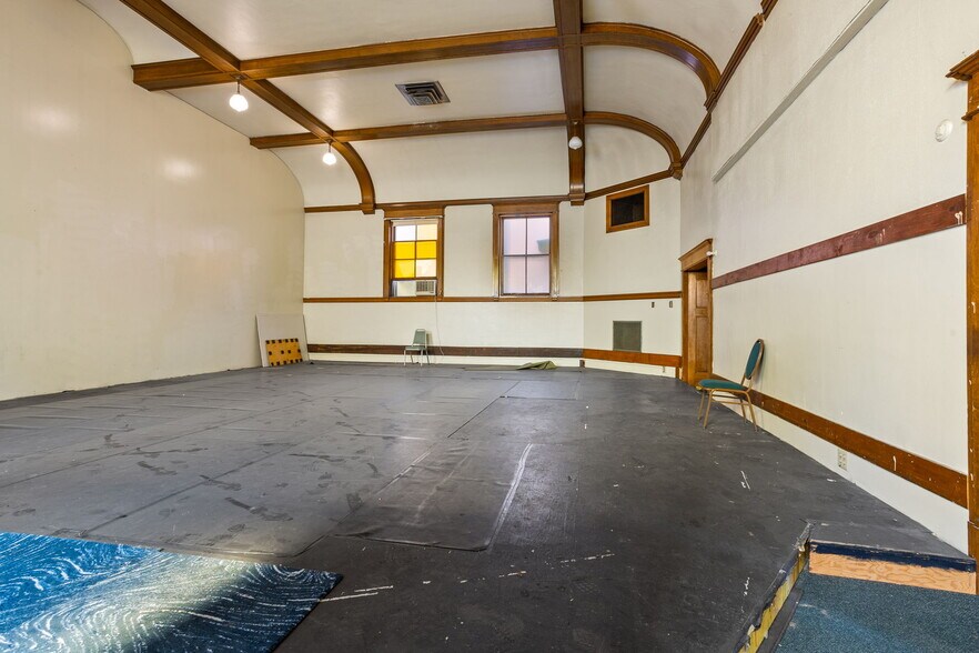 More Photos Of , Colorado Springs Office For Sale