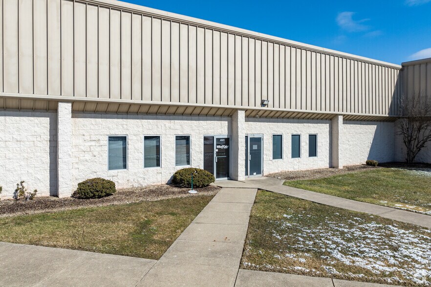 More Photos Of 4517-4521 Industrial Pky, Cleveland Warehouse For Lease