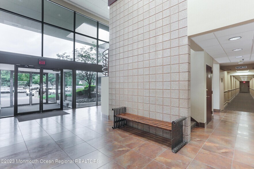 More Photos Of 225 State Highway 35, Red Bank Medical For Lease